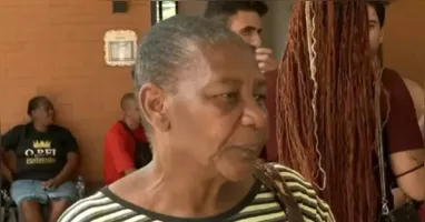 Em Juiz de Fora, Maria Aparecida perdeu 17 parentes entre mortos e desaparecidos, enquanto os bombeiros seguem com as buscas.