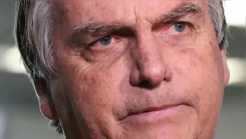 Correção de hérnia foi bem-sucedida.