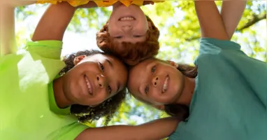 Prefeito assina termo que inclui Belém na Agenda Cidade Unicef, iniciativa voltada ao fortalecimento das políticas públicas de proteção à infância e à adolescência no município.