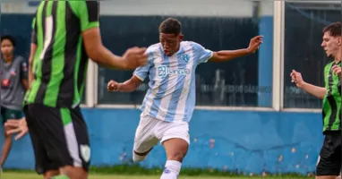 Aos 20 anos, Klayvert desponta no Paysandu como promessa da base e campeão paraense de 2026.