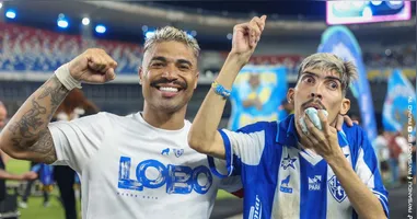 Marcinho ao lado de Pampam; acesso do Paysandu pode acontecer sábado (10)