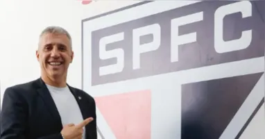 Com a rescisão do contrato antes do prazo previsto, o São Paulo terá de pagar três salários ao treinador