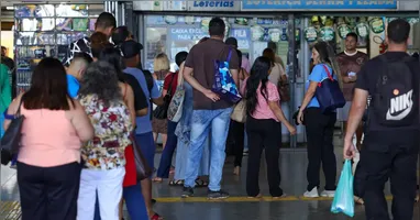 Mega-Sena: a aposta simples, com seis dezenas, custa R$ 6.
