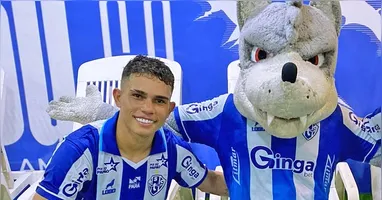 Volante bicolor é peça central na equipe de Júnior Rocha