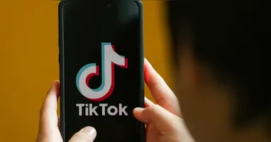 Imagem ilustrativa da notícia TikTok muda regras para contas de menores de 16 anos. Entenda