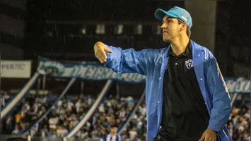 Léo Condé terá a missão de resgatar a temporada do Remo