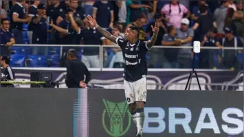 Alef Manga brilha na Série A com média 7,84 e se destaca, mesmo sem vitórias.