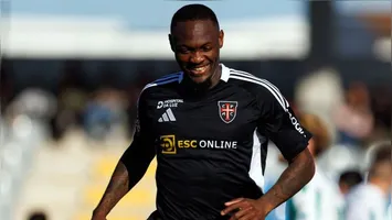 Zagueiro camaronês Duplexe Tchamba está em Belém e aguarda apenas a oficialização para ser anunciado pelo Leão Azul