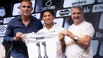 Rony enfrenta seu ex-clube, o Remo, pela primeira vez como jogador do Santos.