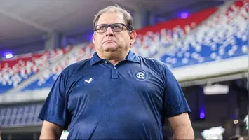 Antes da definição por Léo Condé, outro nome esteve bem próximo de retornar ao Baenão: Guto Ferreira.