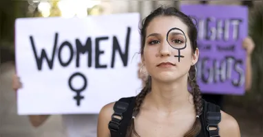 A brutalidade de alguns episódios recentes expôs novamente a dimensão da violência de gênero no Brasil.