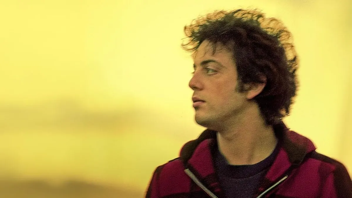 Imagem ilustrativa da notícia Ícone da música surpreende após dizer que está com hidrocefalia