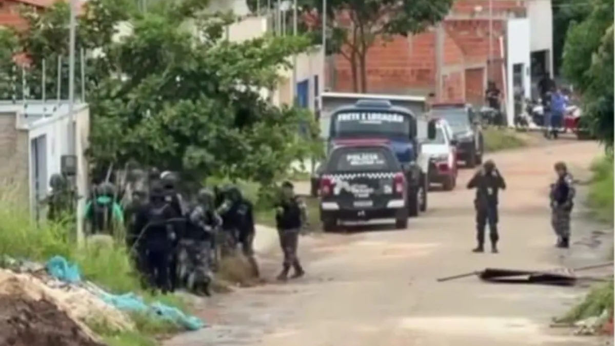 Imagem ilustrativa da notícia Homem se isola dentro de residência e abre fogo contra a PM no PA