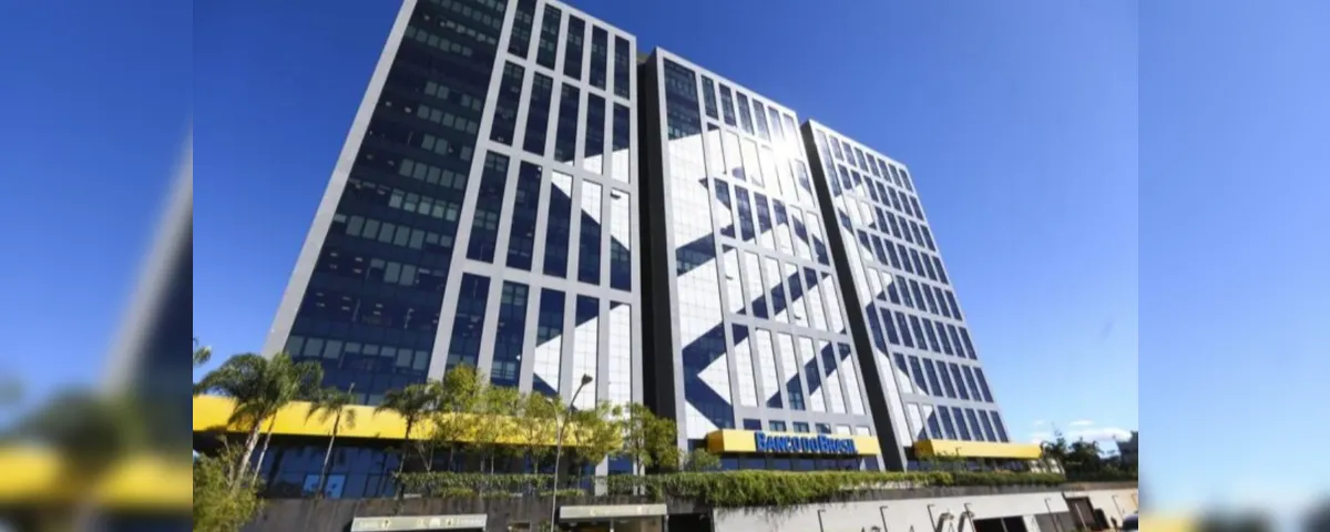 Os candidatos precisam estar matriculados na rede regular de ensino, seja pública ou particular com bolsa.