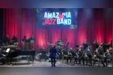 O espetáculo apresentou um repertório que combinou o jazz com ritmos tradicionais da região amazônica, como carimbó, lambada e merengue.