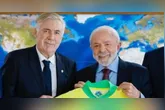 Ancelotti e Lula: o treinador da seleção perguntou a opinião do presidente sobre a convocação de Neymar.