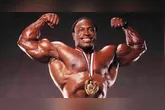 O octacampeão mundial Lee Haney revela que precisa de um transplante renal, mobilizando a comunidade do fisiculturismo em busca de doador.