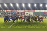 Jogadores do Mapará comemoram classificação
