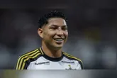 Devido à negociação, Rony não poderá ser escalado pelo técnico Jorge Sampaoli no clássico contra o Cruzeiro neste domingo (25).