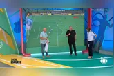 Durante o Show do Esporte, Glenda Kozlowski vestiu a camisa do Remo em homenagem ao retorno do clube à elite.