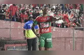 Negociação do atacante Maceió na janela de transferências falha.