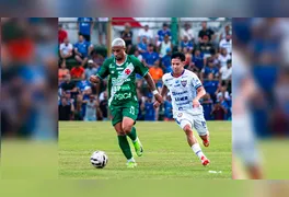 Kukri comemora gol na estreia; meia é a principal arma do Águia para manter os 100% de aproveitamento.