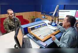 General Enio no estúdio da Radio Clube Marabá