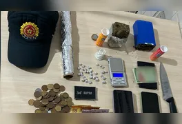 A operação ocorreu em uma residência na Rua VS 04, no bairro Bela Vista