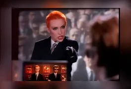 Annie Lennox no icônico videoclipe de 1983: estética andrógina e cabelo laranja ajudaram a redefinir a imagem feminina na mídia.
