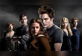 A febre mundial que marcou o início dos anos 2000 está de volta às telonas.