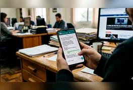 Mensagens fraudulentas no WhatsApp simulam perfis profissionais para induzir vítimas a realizarem transferências bancárias.