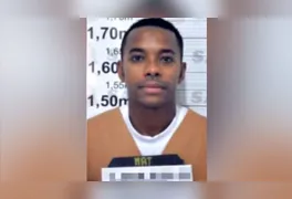 O ex-atleta foi condenado a nove anos de prisão pela justiça italiana por violência sexual coletivo ocorrido em Milão,