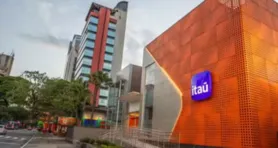 As vagas estão distribuídas em áreas como tecnologia da informação, estratégia de negócios, análise de dados e relacionamento comercial.