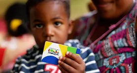 Caixa paga Bolsa Família a beneficiários com NIS de final 2.