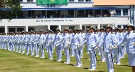 Marinha com 44 vagas para professores