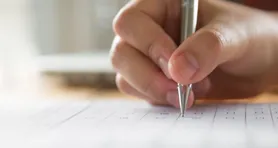 Concursos públicos abertos: Ao todo, são 31.872 vagas distribuídas em todas as regiões, com salários que chegam a R$ 37,8 mil.