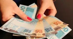 Conforme anunciado, o pagamento do abono será feito de acordo com o mês de nascimento do trabalhador.