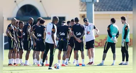 Vini Jr retorna aos treinos e Ancelotti define a escalação da Seleção Brasileira para o duelo contra a Croácia. Confira as novidades e expectativas!