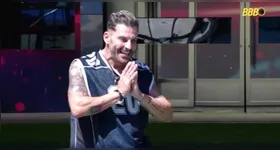 A produção informou aos brothers que Henri Castelli “está bem”