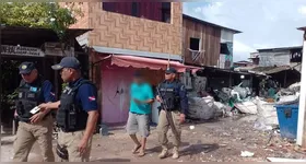 Durante a abordagem, o homem informou o local onde o material furtado era comercializado.