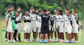 Paysandu estreia no Campeonato Paraense de 2026 com time reformulado e foco em jovens talentos