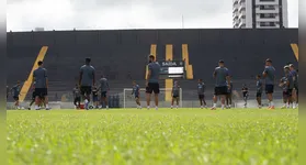 Remo e Atlético-MG buscam a primeira vitória no Brasileirão em reencontro após quase 20 anos