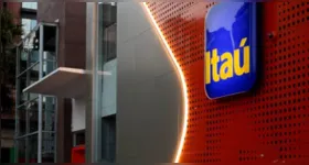 Itaú fecha acordo com Ministério Público e Procon para ressarcir clientes que tiveram seguros de cartão de crédito cobrados indevidamente, entre 2011 e 2025