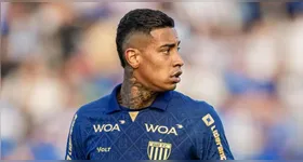 Atacante está livre no mercado