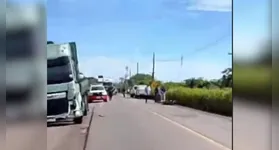 Um grave acidente com vítima fatal foi registrado na madrugada deste domingo (15)