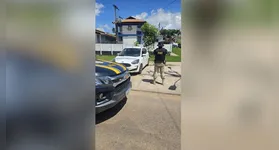 A Polícia Rodoviária Federal (PRF) intensificou as ações de fiscalização no trecho urbano da BR-230, em Marabá