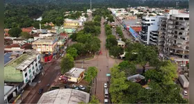 Movimentação econômica em Parauapebas: município lidera a geração de empregos no sudeste paraense em novembro, impulsionado pelo setor de serviços.