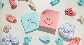 Muitos candidatos ainda seguem a crença de que abdicar do sono e do lazer em favor de horas ininterruptas de estudo garante o melhor desempenho.