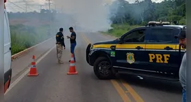 Um gravíssimo acidente de trânsito chocou quem trafegava pela rodovia BR-230 na tarde desta quinta-feira (19).