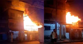 Incêndio na passagem Valdir Acatauassú Nunes, no bairro do Marco, destruiu quitinetes e mobilizou equipes de emergência.